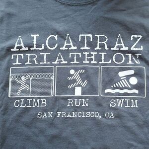 Alcatraz T Shirt Large Gray White Funny San‎ Francisco California Travel NWOT